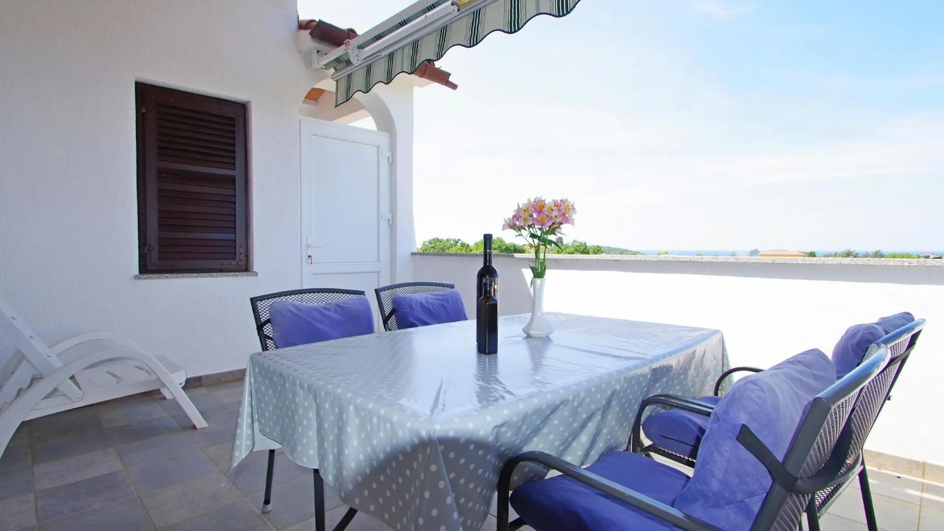 Charming Apartment In Banjole Near Sea 0*,  Croatia