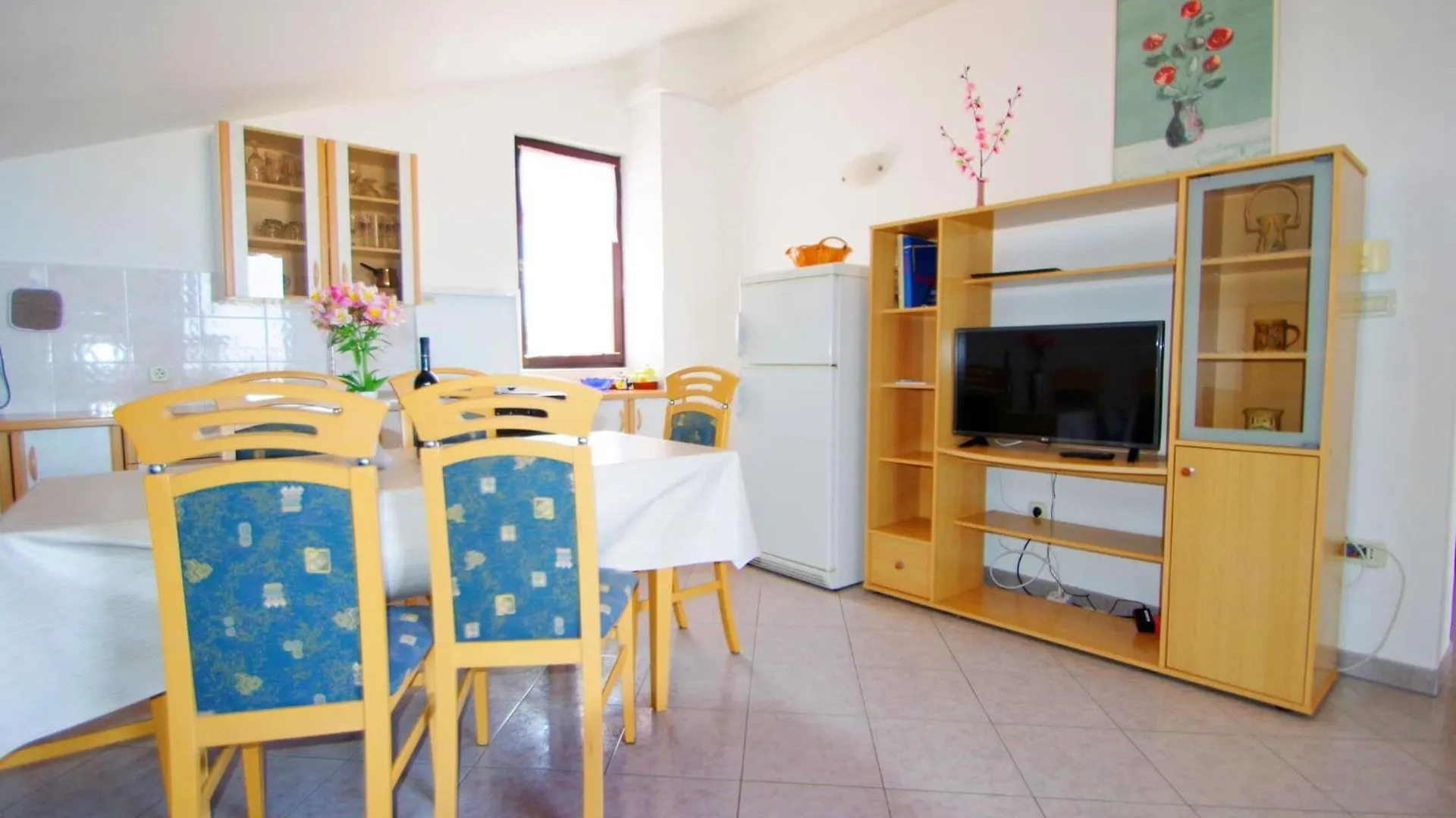 Charming Apartment In Banjole Near Sea