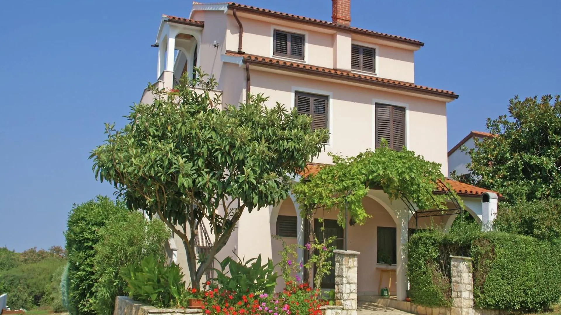 Charming Apartment In Banjole Near Sea 0*,  Croatia